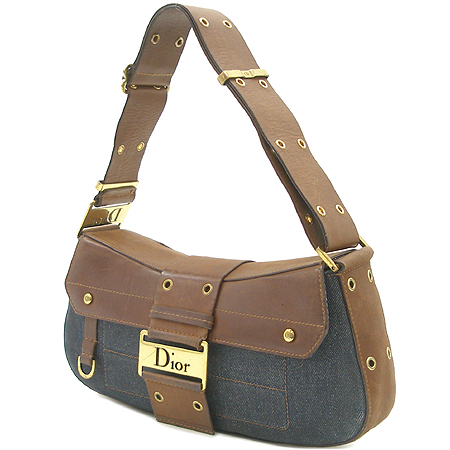 Dior(ũ����î���) ���� ����� ����ΰ� �޽��� ����� �̹���3 - ���̺��� �߰���ǰ