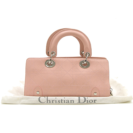 Dior(ũ����î���) ��ũ���� ���� ��� ���� �ΰ� ��Ʈ�� �̹���2 - ���̺��� �߰���ǰ