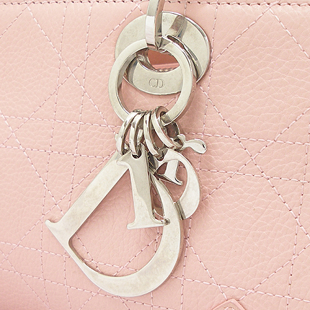 Dior(ũ����î���) ��ũ���� ���� ��� ���� �ΰ� ��Ʈ�� �̹���5 - ���̺��� �߰���ǰ
