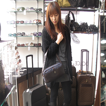 Ferragamo(��󰡸�) 21 2780 ��ġ�� �ΰ� �ڰ��� ����� �̹���5 - ���̺��� �߰���ǰ