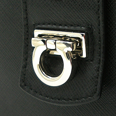 Ferragamo(��󰡸�) 21 6322 ���� ��ġ�� ����� [��������] �̹���4 - ���̺��� �߰���ǰ