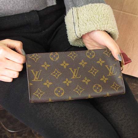 Louis Vuitton(���̺���) ���׷� �Ŀ�ġ [��������] �̹���5 - ���̺��� �߰���ǰ