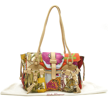 Ferragamo(��󰡸�) 21 6456 �� ���� �к긯 ����� �̹���2 - ���̺��� �߰���ǰ