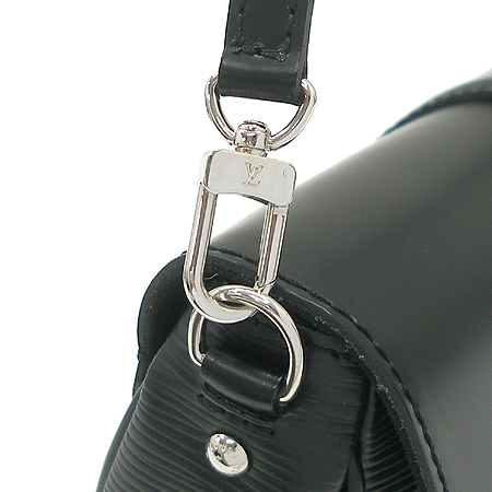 Louis Vuitton(���̺���) M59292 ���� ���� ���״� Ŭ��ġ �� ����� [��������] �̹���4 - ���̺��� �߰���ǰ