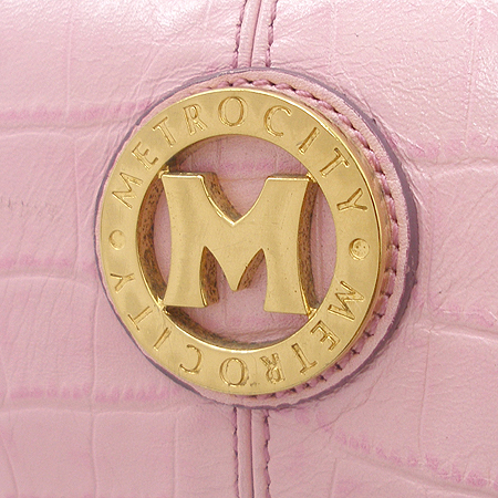 Metrocity(��Ʈ�ν�Ƽ) ���� M �ΰ� ��� ũ��Ŀ���� �д� ü�� ����� �̹���4 - ���̺��� �߰���ǰ