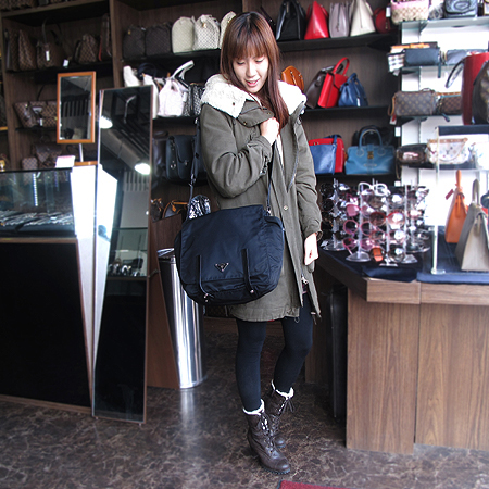 Prada(�����) BT0655 �޽��� ũ�ν��� �̹���6 - ���̺��� �߰���ǰ