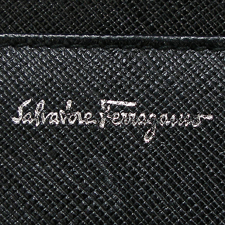 Ferragamo(��󰡸�) 22 4633  ���� ��ġ�� ��� ������ �̹���2 - ���̺��� �߰���ǰ