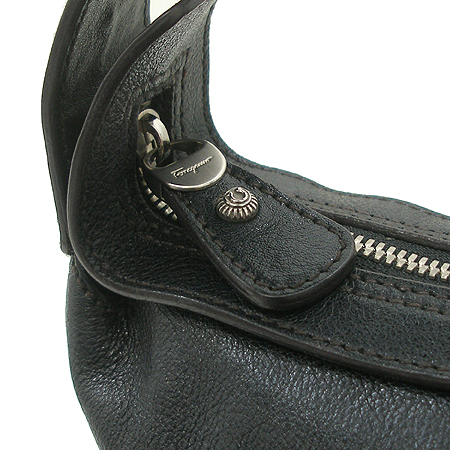 Ferragamo(��󰡸�) 21 A130 ��ġ�� ��� �������� ����� �̹���4 - ���̺��� �߰���ǰ