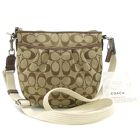Coach(��ġ) �ñ׳��� �𰡵� ũ�ν��� [��������] �̹���2 - ���̺��� �߰���ǰ