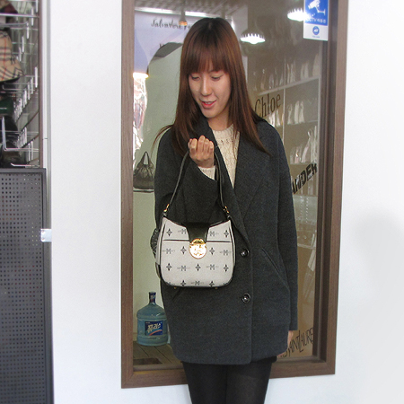 Metrocity(��Ʈ�ν�Ƽ) ���� M �ΰ� ��� ����� �̹���5 - ���̺��� �߰���ǰ