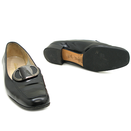 Ferragamo(��󰡸�) ���� �ٶ� ��� ������ ������ ���� �̹���2 - ���̺��� �߰���ǰ