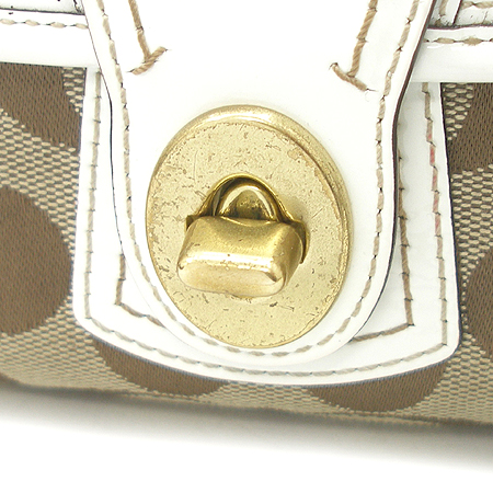 Coach(��ġ) �ñ׳��� �ΰ� �ڰ��� ������ ��Ƽġ �Ŀ�ġ �� ����� �̹���3 - ���̺��� �߰���ǰ
