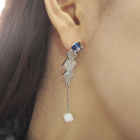 Swarovski(���ͷκ꽺Ű) ��� �簢 �Ҵ�Ʈ �Ͱ��� �̹���4 - ���̺��� �߰���ǰ
