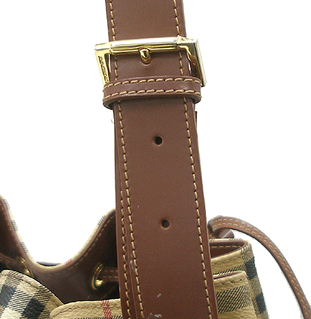 Burberry(������) Ŭ���� üũ ���ָӴ� ����� �̹���4 - ���̺��� �߰���ǰ