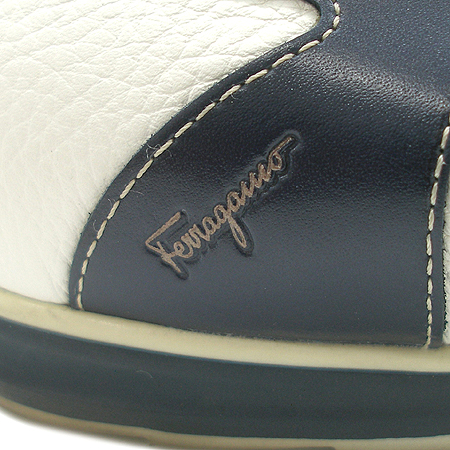 Ferragamo(󰡸) ȭƮ   Ŀ ̹5 - ̺ ߰ǰ