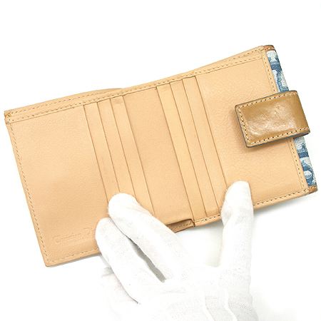Dior(ũ����î���) LCE43025 PVC �ΰ� ��� ������ �̹���4 - ���̺��� �߰���ǰ