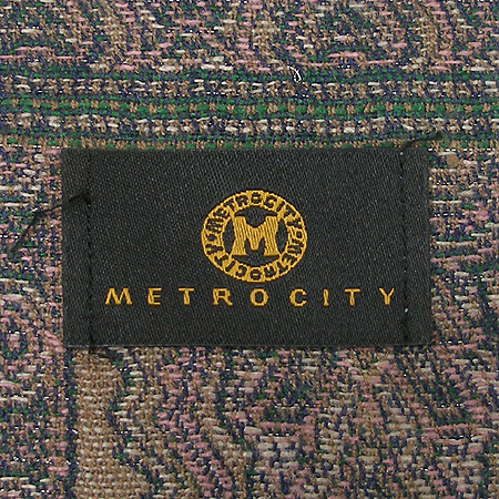 Metrocity(��Ʈ�ν�Ƽ) ���ڻ� ȥ�� �� �� ���÷� �̹���4 - ���̺��� �߰���ǰ