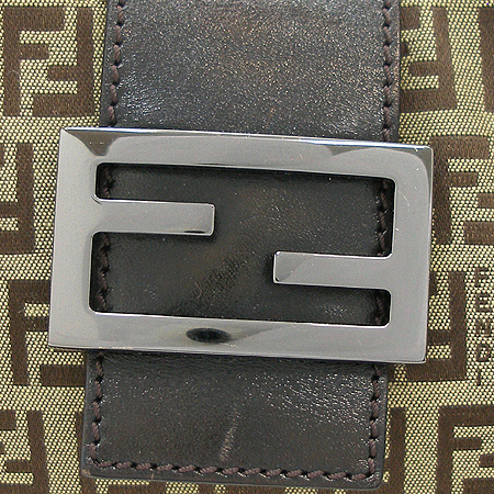 Fendi(���) ���� ��Ŭ FF �ΰ� �ڰ��� ����� �̹���5 - ���̺��� �߰���ǰ