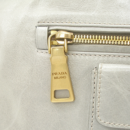 Prada(�����) BL0606 VITELLO SHINE ��Ʈ�� + ��� ��Ʈ�� [�б�������] �̹���4 - ���̺��� �߰���ǰ