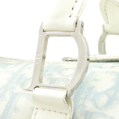 Dior(ũ����î���) CPD44019 �ΰ� PVC ������ ��Ʈ�� �̹���3 - ���̺��� �߰���ǰ
