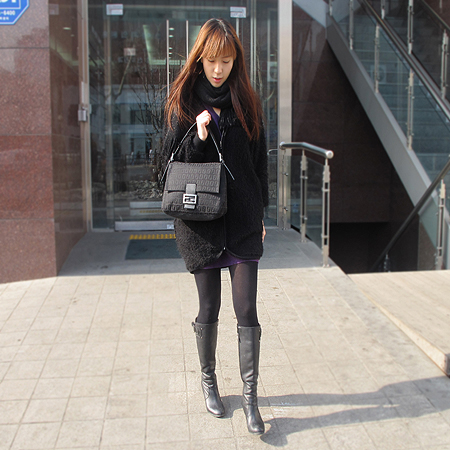 Fendi(���) 8BR001 FF �ΰ� �ڰ��� ���� ����� �̹���5 - ���̺��� �߰���ǰ