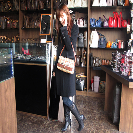 Burberry(������) Ŭ���� üũ ����� �̹���6 - ���̺��� �߰���ǰ
