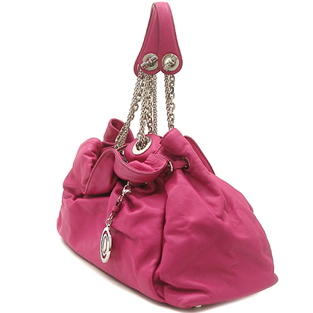 Dior(ũ����î���) M0104PVEN ��ũ���� ��Ʈ�� ü�� ����� [��ġ��] �̹���3 - ���̺��� �߰���ǰ