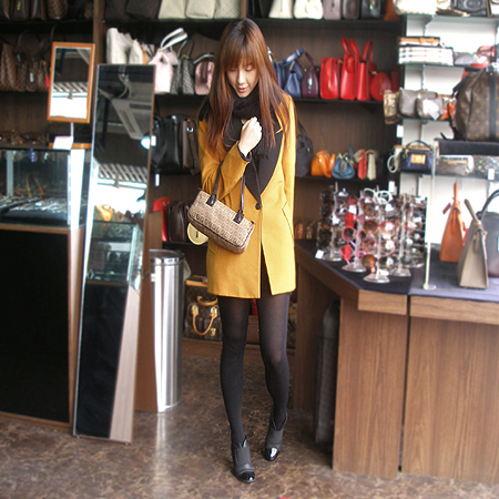 Fendi(���) FF �ΰ� ��ī �ڰ��� ��Ʈ�� �̹���6 - ���̺��� �߰���ǰ