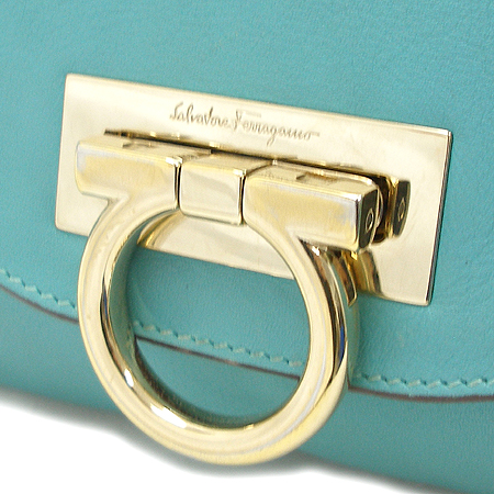 Ferragamo(��󰡸�) 21 4406 ���� ��ġ�� ��� ����� �̹���5 - ���̺��� �߰���ǰ