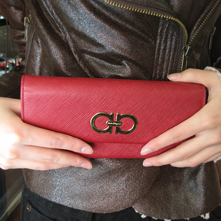 Ferragamo(��󰡸�) 22-7121 ���� ��ġ�Ϸΰ� ������ [��������] �̹���5 - ���̺��� �߰���ǰ