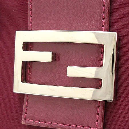 Fendi(���) ���� �ΰ� ��Ŭ ��� �к긯 ����� �̹���4 - ���̺��� �߰���ǰ