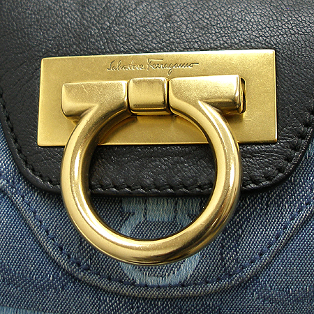 Ferragamo(��󰡸�) 21 6325 ��ġ�Ϸΰ� ���� ���� ���� ����ΰ� ����� �̹���4 - ���̺��� �߰���ǰ