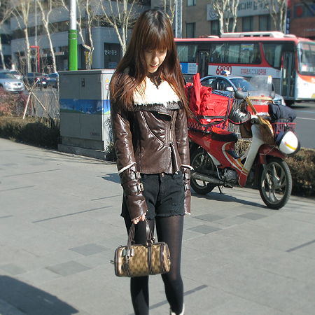Gucci(����) 181485 GG�ΰ� PVC ���� ���� ���� �� ��Ʈ�� �̹���6 - ���̺��� �߰���ǰ