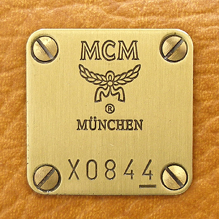 MCM(������) ��Ż �ΰ� ��� �����佺 ������ ��Ʈ�� �̹���5 - ���̺��� �߰���ǰ
