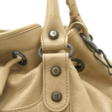 Balenciaga(�߷��þư�) 228746 PONPOM(����) Ŭ���� 2WAY + �����ſ� �̹���4 - ���̺��� �߰���ǰ