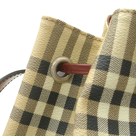 Burberry(������) Ŭ���� üũ ���ָӴ� ����� �̹���4 - ���̺��� �߰���ǰ