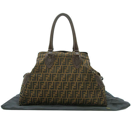 Fendi(���) 8BN158 FF�ΰ� �ڰ��� ��ī �� ��Ʈ�� [�б�����������2ȣ��] �̹���2 - ���̺��� �߰���ǰ