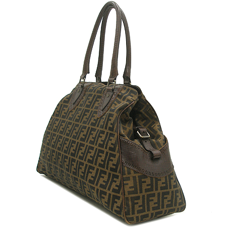 Fendi(���) 8BN158 FF�ΰ� �ڰ��� ��ī �� ��Ʈ�� [�б�����������2ȣ��] �̹���3 - ���̺��� �߰���ǰ