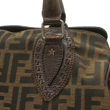 Fendi(���) 8BN158 FF�ΰ� �ڰ��� ��ī �� ��Ʈ�� [�б�����������2ȣ��] �̹���4 - ���̺��� �߰���ǰ