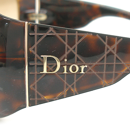 Dior(ũ����î���) CANNAGE1 ���� �̴ϼ� �ΰ� ���������� ���� ���۶� �̹���5 - ���̺��� �߰���ǰ