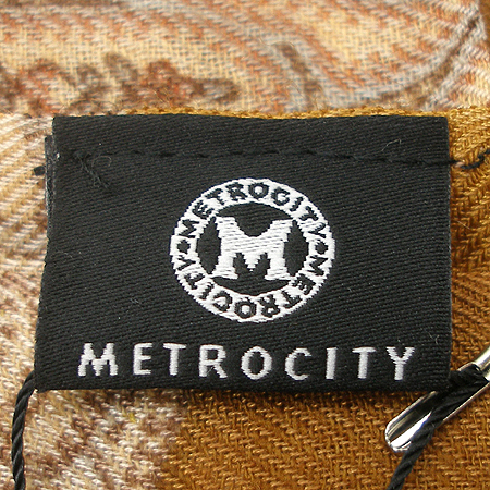 Metrocity(��Ʈ�ν�Ƽ) �� ȥ�� ������ ��ī�� �� ���÷� �̹���4 - ���̺��� �߰���ǰ