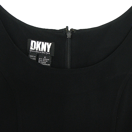DKNY(����ī��) ���� ���ǽ� �̹���2 - ���̺��� �߰���ǰ