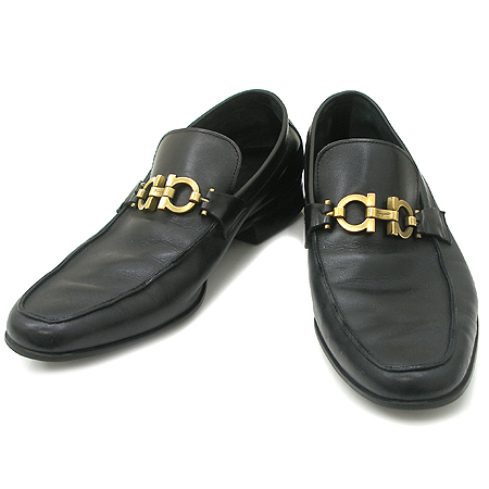Ferragamo(󰡸)   ġϷΰ  