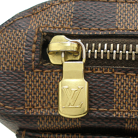 Louis Vuitton(���̺���) N51994 �ٹ̿� ���� ĵ���� �Էδϸ� ���� �� ũ�ν��� [�б�����������2ȣ��] �̹���4 - ���̺��� �߰���ǰ