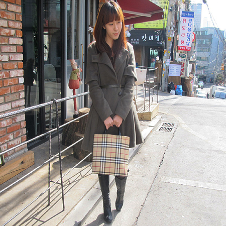Burberry(������) Ŭ���� ���üũ �簢 ��Ʈ�� �̹���5 - ���̺��� �߰���ǰ