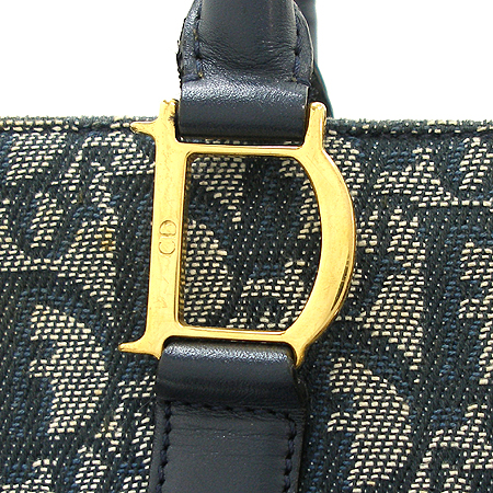 Dior(ũ����î���) �ΰ� �ڰ��� ��Ʈ�� �̹���3 - ���̺��� �߰���ǰ