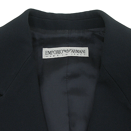 Emporio_Armani(���������Ƹ�����) ���� �̹���2 - ���̺��� �߰���ǰ