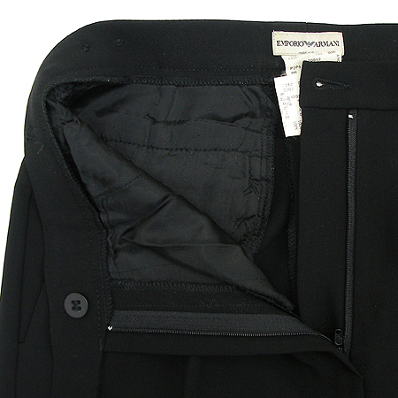 Emporio Armani(�������� �Ƹ�����) ���� �̹���2 - ���̺��� �߰���ǰ