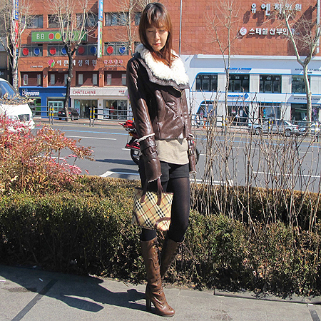 Burberry(������) Ŭ���� �ٰ� ��Ʈ�� �̹���6 - ���̺��� �߰���ǰ