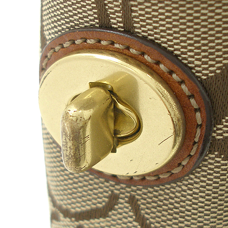 Coach(��ġ) �ñ׳�ó �ڰ��� ��Ƽ ���� ��Ʈ�� �̹���3 - ���̺��� �߰���ǰ